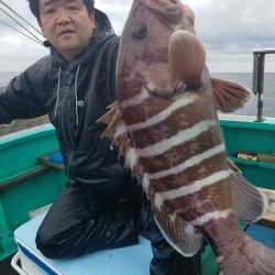 進誠丸 釣果