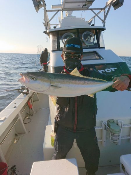 エンペラー 釣果