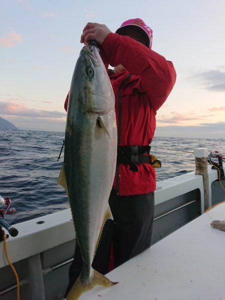 エンペラー 釣果