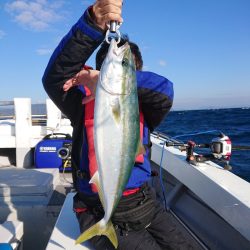 エンペラー 釣果