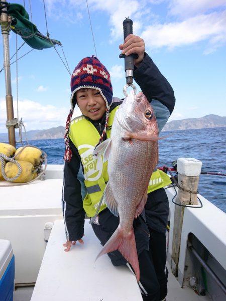 エンペラー 釣果