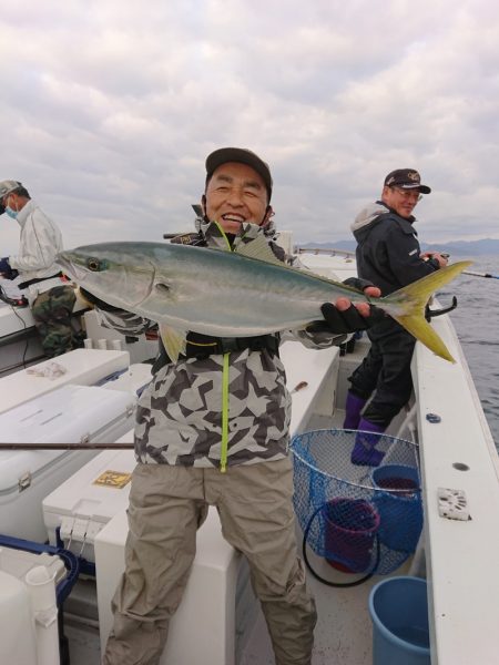 エンペラー 釣果