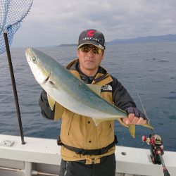 エンペラー 釣果