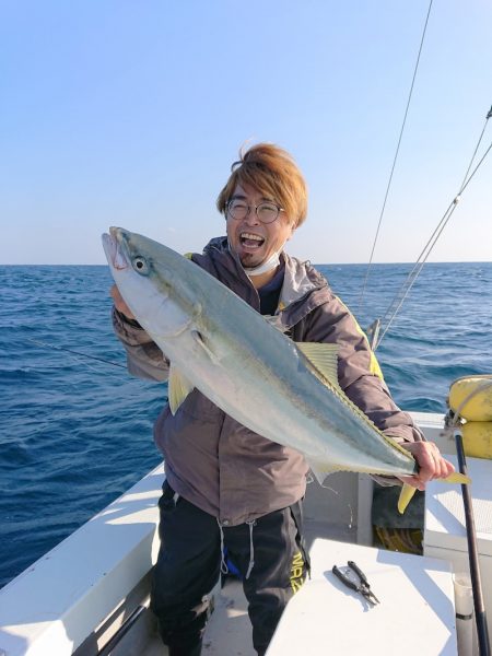 エンペラー 釣果