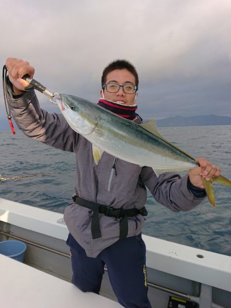 エンペラー 釣果