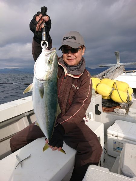 エンペラー 釣果