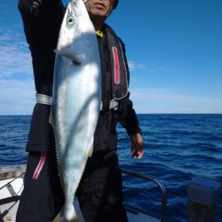 鷹王丸 釣果