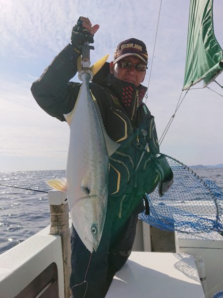 エンペラー 釣果