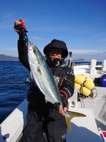 エンペラー 釣果