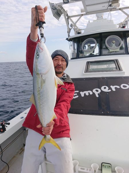 エンペラー 釣果