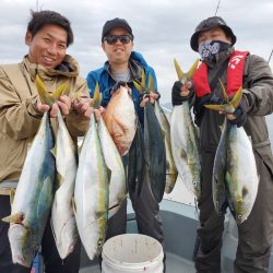 サンマリン 釣果