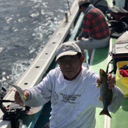 丸万釣船 釣果