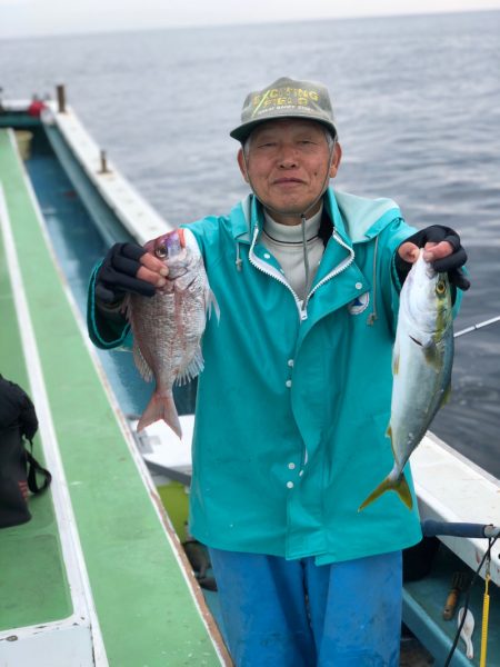 丸万釣船 釣果