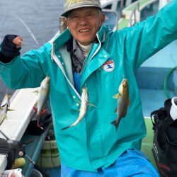 丸万釣船 釣果