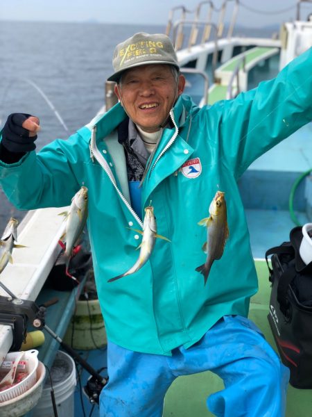 丸万釣船 釣果