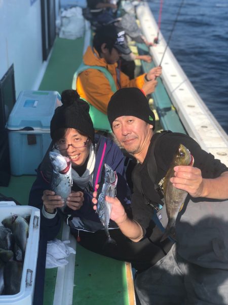 丸万釣船 釣果