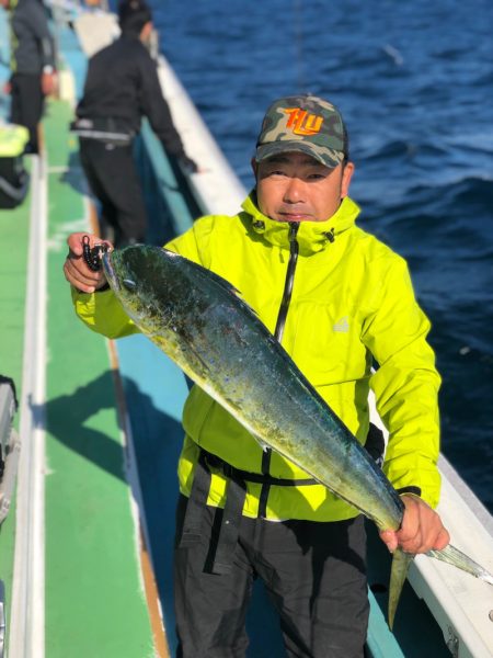 丸万釣船 釣果
