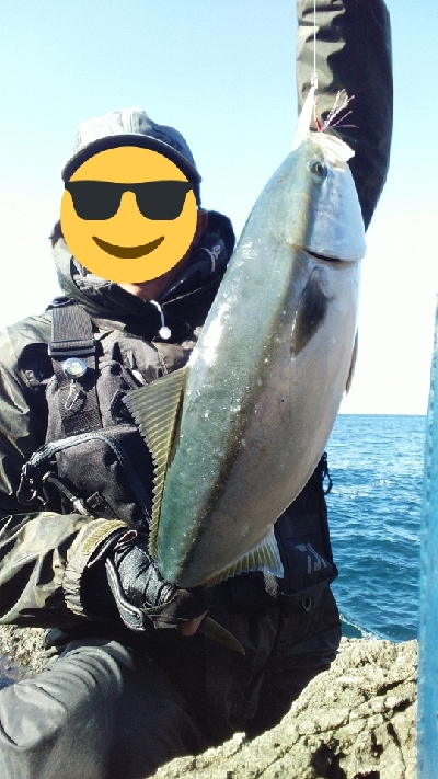 荒れる海で粘って一本