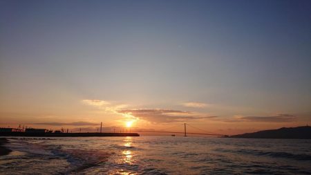 日の出ロケーションとサーフシーバス