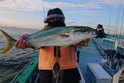 ＫＯＮＡＹＡｰＭＡＲＵ（こなや丸） 釣果