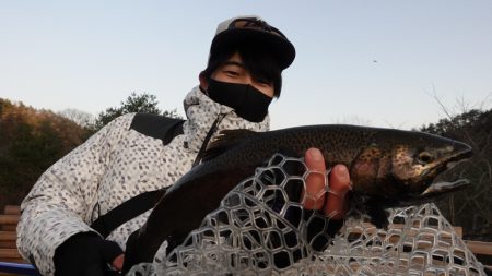 フィッシングレイクたかみや 釣果