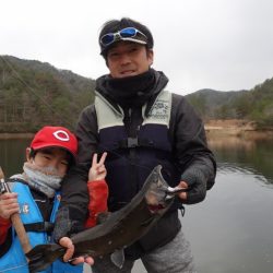 フィッシングレイクたかみや 釣果