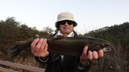 フィッシングレイクたかみや 釣果