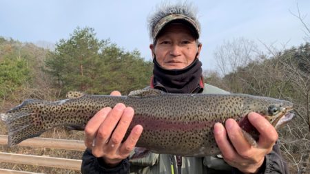 フィッシングレイクたかみや 釣果