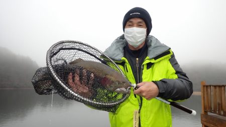 フィッシングレイクたかみや 釣果