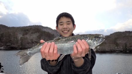 フィッシングレイクたかみや 釣果