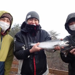 フィッシングレイクたかみや 釣果