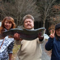 小菅トラウトガーデン 釣果