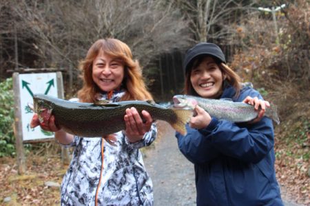 小菅トラウトガーデン 釣果