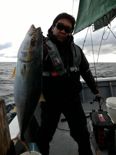 ファイヤードルフィン 釣果