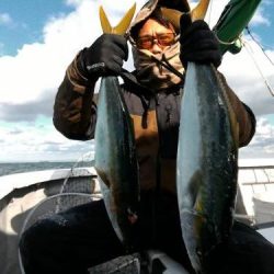 ファイヤードルフィン 釣果