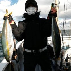 ファイヤードルフィン 釣果