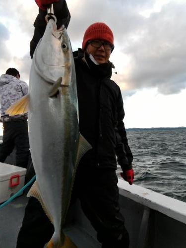 ファイヤードルフィン 釣果