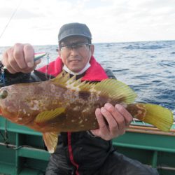 真祐丸 (しんゆうまる) 釣果