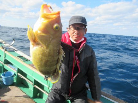 真祐丸 (しんゆうまる) 釣果