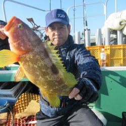 真祐丸 (しんゆうまる) 釣果