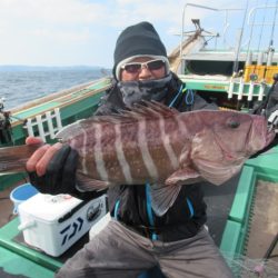 真祐丸 (しんゆうまる) 釣果