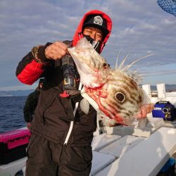 エンペラー 釣果