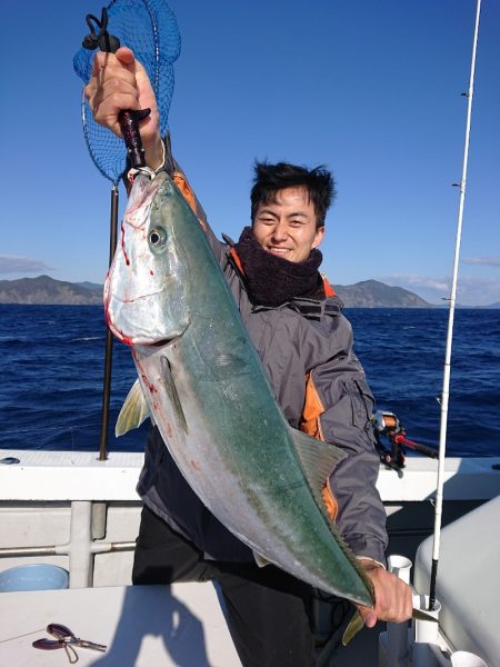 エンペラー 釣果