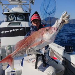 エンペラー 釣果