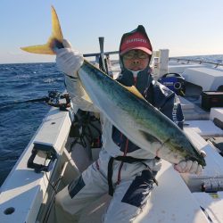 エンペラー 釣果