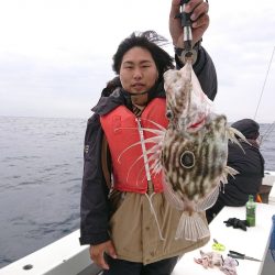 エンペラー 釣果