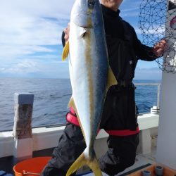 鷹王丸 釣果