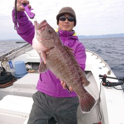 エンペラー 釣果