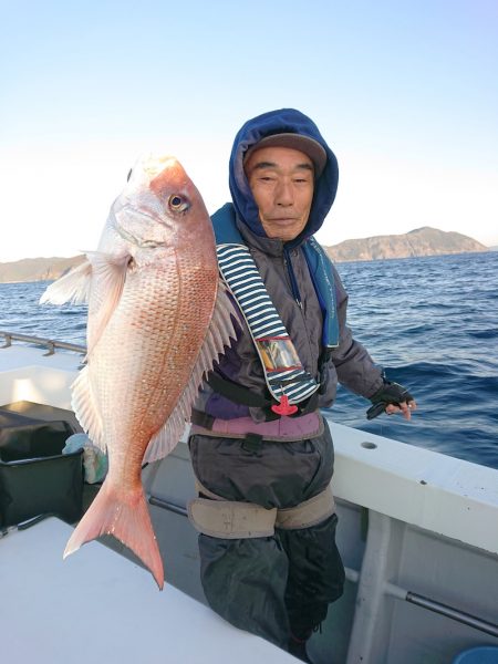 エンペラー 釣果