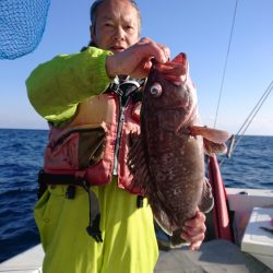 エンペラー 釣果